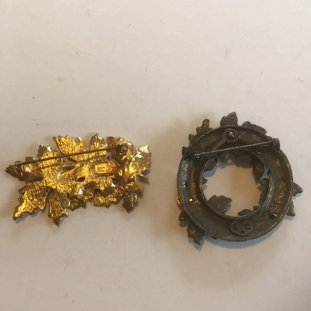 Lot  of Two Fall Leaves and Acorns Pins / Brooches